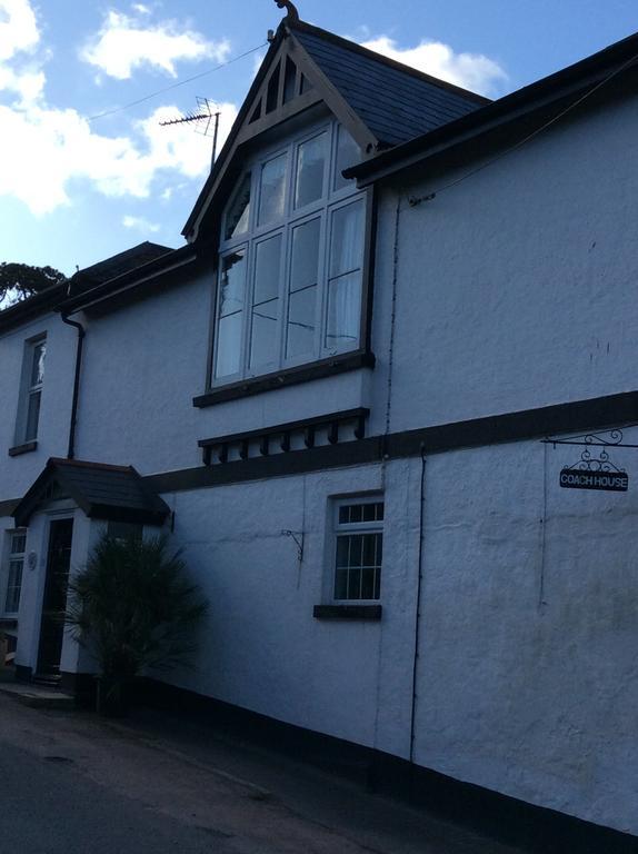 The Coach House Bed & Breakfast Dawlish Exterior photo